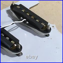 1998 Lefty Genuine Fender Guitar Relic Loaded Strat Pickguard Pickups Parchment
