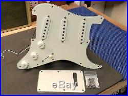 2001 Fender American Strat Loaded PICKGUARD Alnico V USA Pickups Electric Guitar