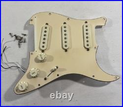 2001 Fender Stratocaster MIM Loaded 3-Ply Pickguard SSS Cream with HW
