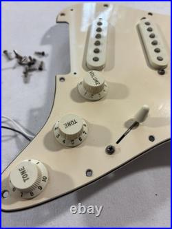 2001 Fender Stratocaster MIM Loaded 3-Ply Pickguard SSS Cream with HW