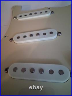 2003 Fender MIM Stratocaster Guitar Loaded Pickguard Faded-White
