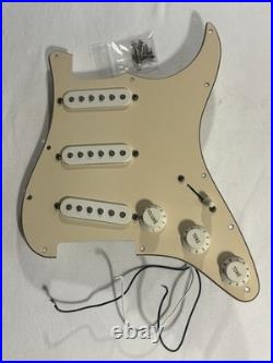 2004 Fender Stratocaster MIM Loaded 3-Ply Pickguard SSS Cream with HW