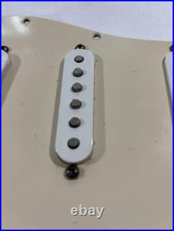 2004 Fender Stratocaster Standard MIM Loaded 3-Ply Pickguard HSS Cream with HW 2004 Fender Stratocaster Standard MIM Loaded 3-Ply Pickguard HSS Cream with HW