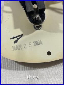 2004 Fender Stratocaster Standard MIM Loaded 3-Ply Pickguard HSS Cream with HW 2004 Fender Stratocaster Standard MIM Loaded 3-Ply Pickguard HSS Cream with HW