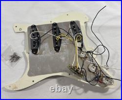 2015 Fender Stratocaster Standard MIM Loaded 3-Ply Pickguard SSS White with HW