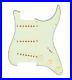 920D_Custom_Texas_Vintage_Loaded_Pickguard_for_Strat_With_Aged_White_Pickups_01_qipq