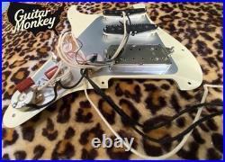 Dumblebucker Loaded PickGuard Plug&Play CTS Pots orange drops upgrade in minutes