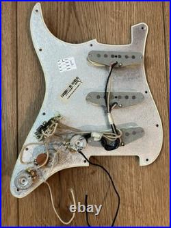Fender American Original'60s Stratocaster Loaded Pickguard Pure Vintage'65 Fender American Original'60s Stratocaster Loaded Pickguard Pure Vintage'65