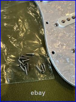 Fender American Pro Stratocaster Loaded Pickguard V-Mod Pickups Pearloid USA
