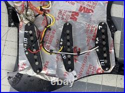 Fender American Stratocaster Loaded Pickguard Strat, Read (K3) Fender American Stratocaster Loaded Pickguard Strat, Read (K3)