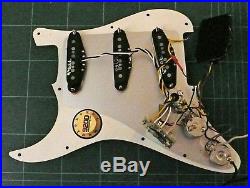 Fender Clapton Vintage Noiseless Loaded Strat Stratocaster Pickguard White