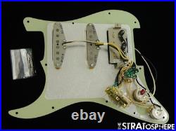 Fender Custom Shop W25 Custom Deluxe Relic HB S-1 Strat HSS LOADED PICKGUARD Fender Custom Shop W25 Custom Deluxe Relic HB S-1 Strat HSS LOADED PICKGUARD