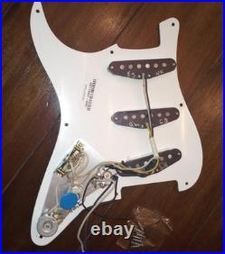 Fender Eric Johnson Stratocaster Loaded Pickguard Parchment 3-ply