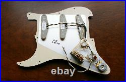 Fender Jimi Hendrix Voodoo Custom Shop 69 Pickup Loaded Strat Pickguard White