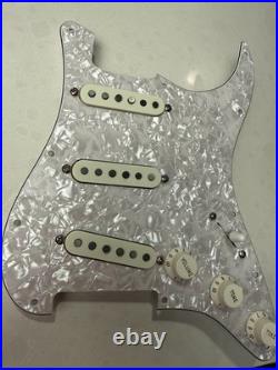 Fender MIJ Traditional 70s Strat Loaded Pickguard 7-Way Push/Pull + jack