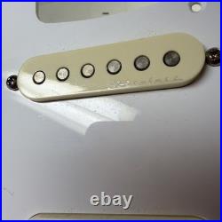 Fender Player Plus Noiseless Strat Stratocaster Pickups Loaded White Pickguard