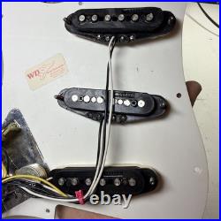 Fender Player Plus Noiseless Strat Stratocaster Pickups Loaded White Pickguard