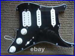 Fender Players Stratocaster HSS Loaded Black Pickguard Alnico V Pickups