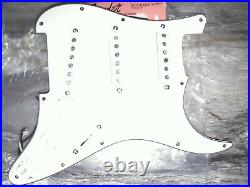 Fender Pure Vintage 59 Loaded Strat Pickguard Parchment 5 Way Made in USA
