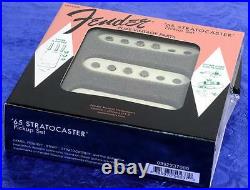 Fender Pure Vintage 65 Loaded Strat Pickguard Aged Cream / Aged Pearl 7 Way