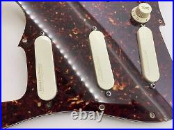 Fender Sig. Eric Clapton TBX Mid-Boost Loaded Strat Pickguard