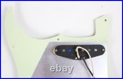 Fender Strat'57 1957 Riessue Japan Loaded Pickguard Staggered Pole Pickups