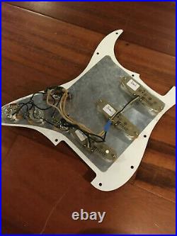 Fender Strat RH Factor Jimi'60s Pickups Loaded Stratocaster Pickguard