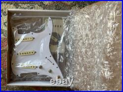 Fender Stratocaster American Standard Alnico 5 Loaded Pickguard Excellent