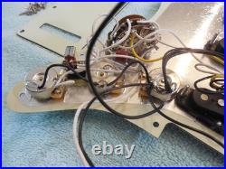 Fender Stratocaster Loaded Pickguard. Vintage Noiseless withS-1 Excellent