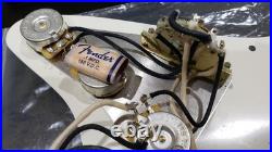 Fender USA Loaded Pickguard American Vintage 1957 Stratocaster