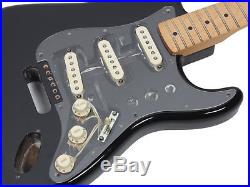 Fender Vintage Noiseless Loaded Strat Pickguard Clear 1-Ply / Aged White Pickups