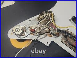 Genuine Fender MIM Stratocaster HSS Loaded Loaded Pickguard Ceramic Pickups 2000