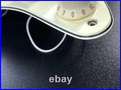 Genuine Fender Squier CLASSIC VIBE Strat LOADED SSS PICKGUARD Parchment 11-Hole