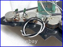 Genuine Fender Squier Strat LOADED SSS PICKGUARD WithSCREWS Black PEARL Affinity