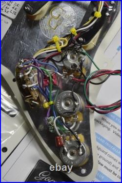 JACKRABBIT Fender PLAYER II Loaded Stratocaster Pickguard POWERSHIFTERT wired