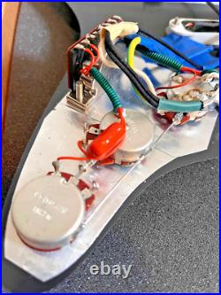 Lace Sensor 44513-02 Blue/Silver/Red Loaded Stratocaster Pickguard Black