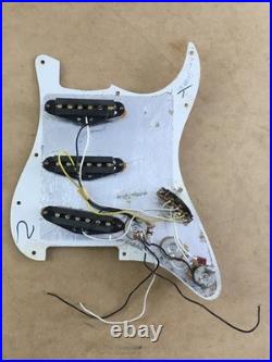 Lefty 2002 Genuine Fender Aged Relic Strat Guitar Left Pickups Loaded Pickguard