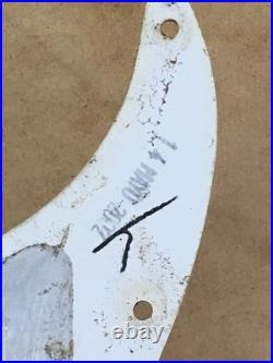 Lefty 2002 Genuine Fender Aged Relic Strat Guitar Left Pickups Loaded Pickguard