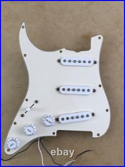 Lefty 2002 Genuine Fender Aged Relic Strat Guitar Left Pickups Loaded Pickguard