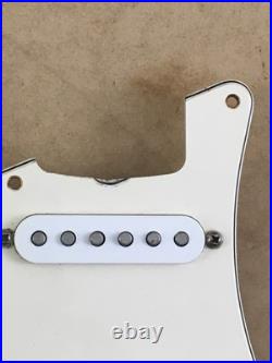 Lefty 2002 Genuine Fender Aged Relic Strat Guitar Left Pickups Loaded Pickguard
