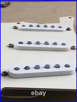 Lefty 2002 Genuine Fender Aged Relic Strat Guitar Left Pickups Loaded Pickguard