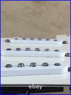 Lefty 2002 Genuine Fender Aged Relic Strat Guitar Left Pickups Loaded Pickguard