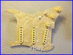 Lindy Fralin Loaded Strat Pickguard Blues Special Aged Cream on Aged Pearl USA