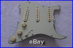 NEW Fender 60s Vintera Stratocaster Loaded Pickguard SSS Strat Mint