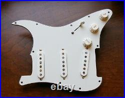 New Fender Loaded Strat Pickguard Custom'69 Abby Pickups All Parchment USA