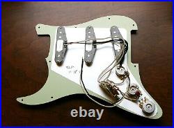New Fender Loaded Strat Pickguard Custom'69 Abby Pickups All Parchment USA