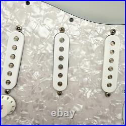 Stratocaster Loaded Pickguard Greasebucket sss hpg601