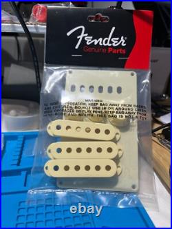 Stratocaster Vintage 1963 boutique hand scattered wound loaded 5 way pickguard Stratocaster Vintage 1963 boutique hand scattered wound loaded 5 way pickguard
