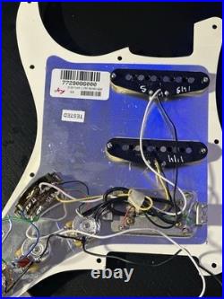 White Strat-Style Loaded Pickguard HSS Pickups with Pots Switch Wiring Plastic