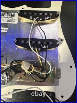 White Strat-Style Loaded Pickguard HSS Pickups with Pots Switch Wiring Plastic